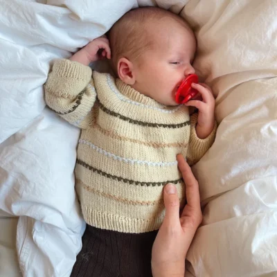 Festival Sweater baby by PetiteKnit